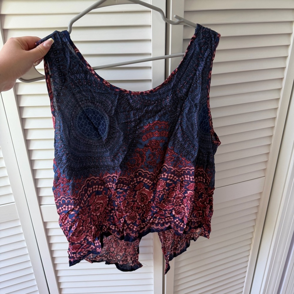 Bohemian Navy and Burgundy Sleeveless Crop Tank Top